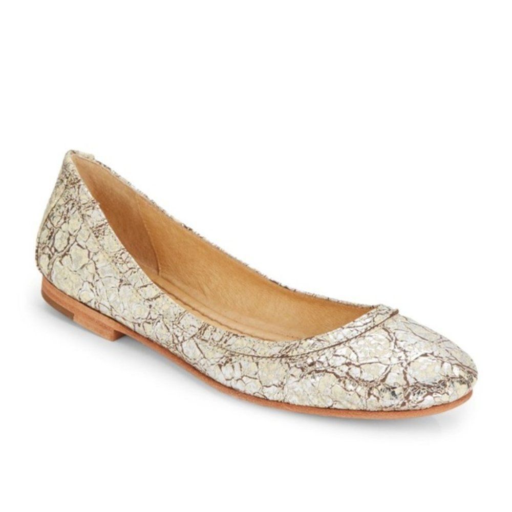 NEW Frye Carson Ballet Flat Cracked Metallic